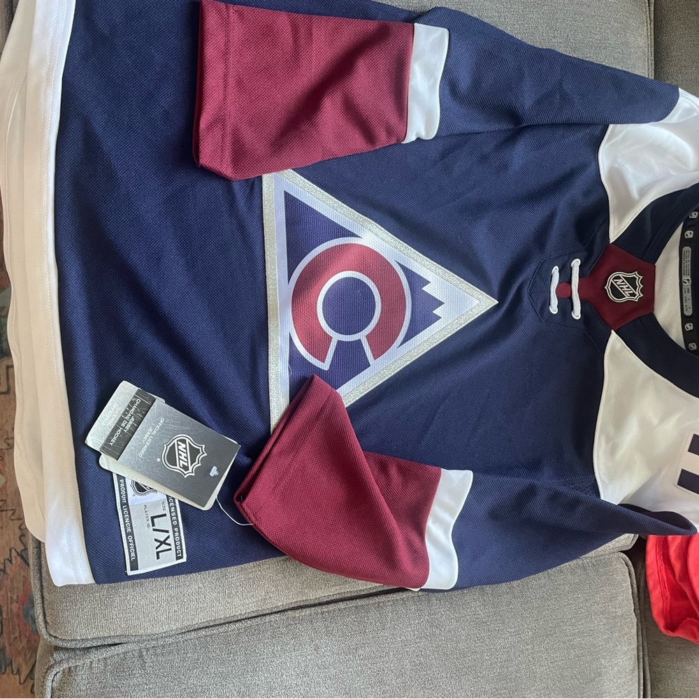 Youth NHL Colorado Avalanche Jersey